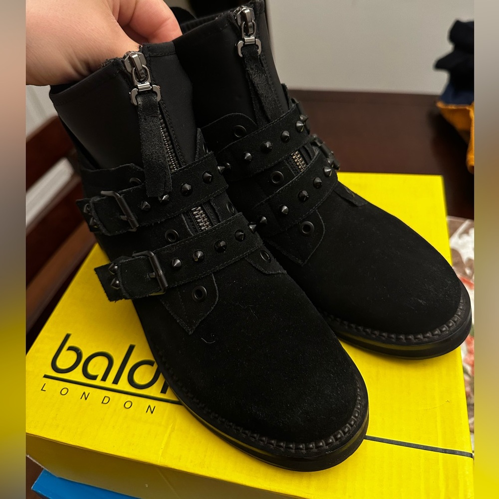 Very comfortable boots